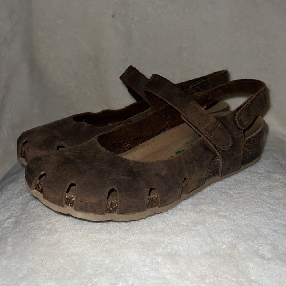 BIONATURA Leather Maryjane closed toe sandals